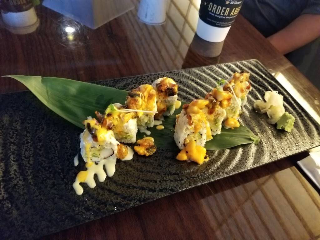 Oishii Bluefin | restaurant | 9613 Medical Center Dr G, Rockville, MD 20850, USA | 2406147997 OR +1 240-614-7997