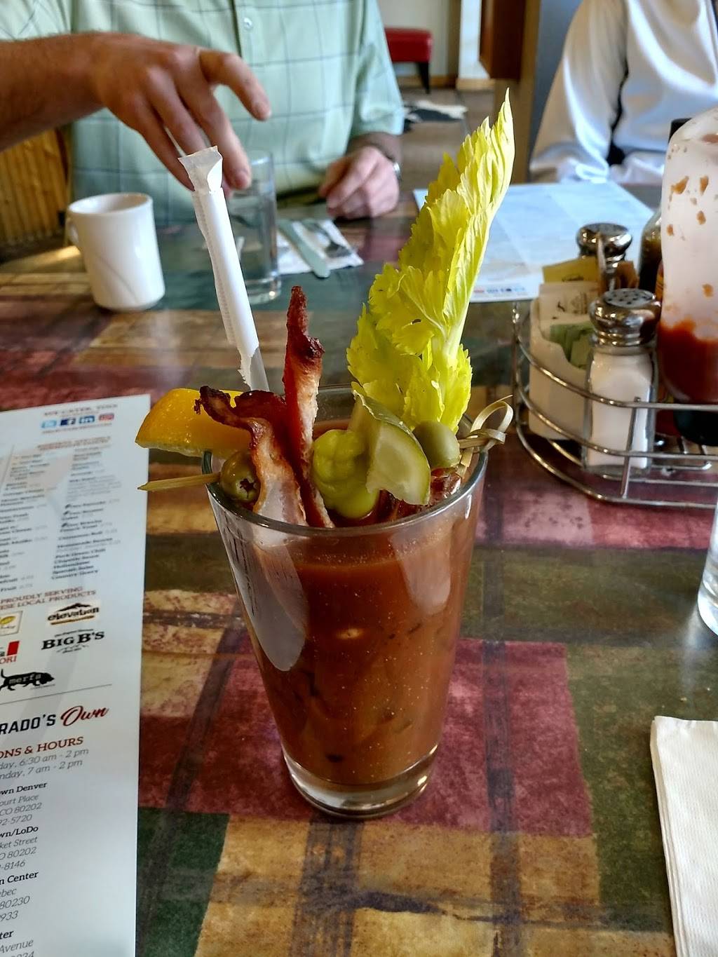 The Delectable Egg- Home of the Denver Omelette | cafe | 1625 Court Pl, Denver, CO 80202, USA | 3038925720 OR +1 303-892-5720