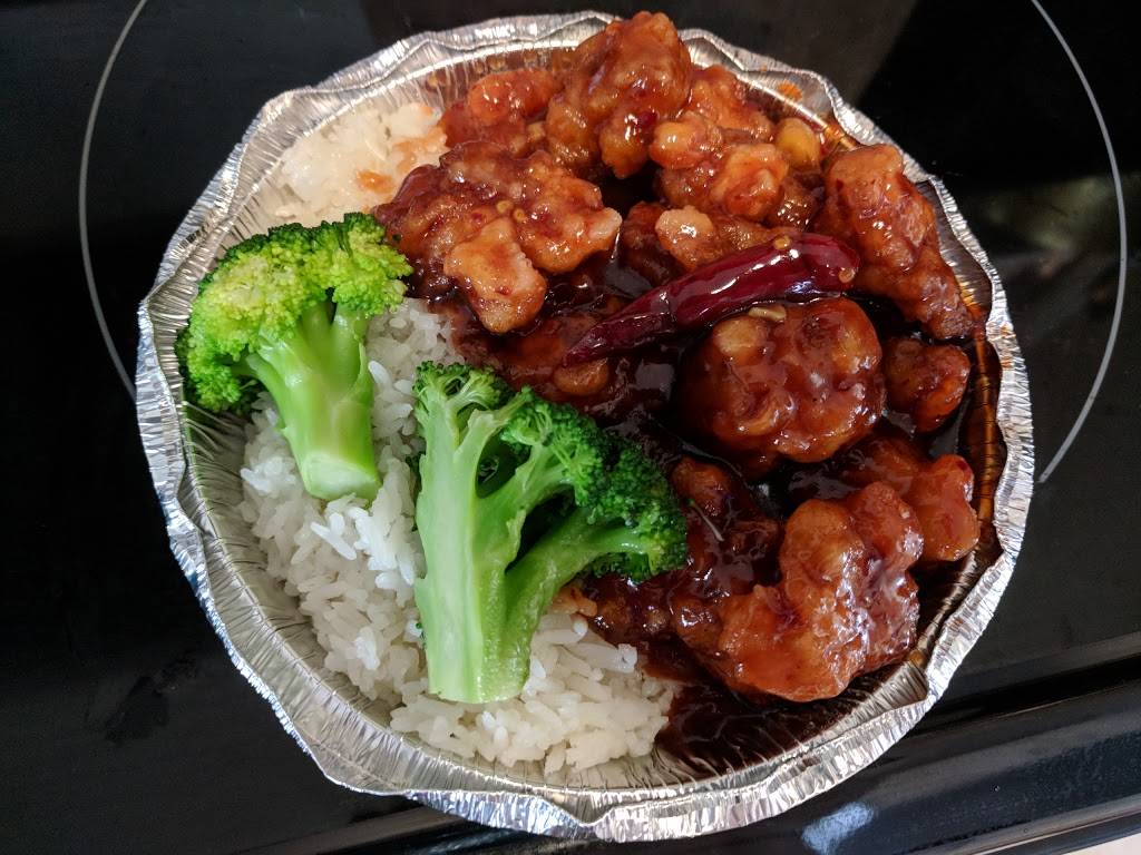 Tops China | restaurant | 109 E Plymouth Ave, DeLand, FL 32724, USA | 3867349947 OR +1 386-734-9947