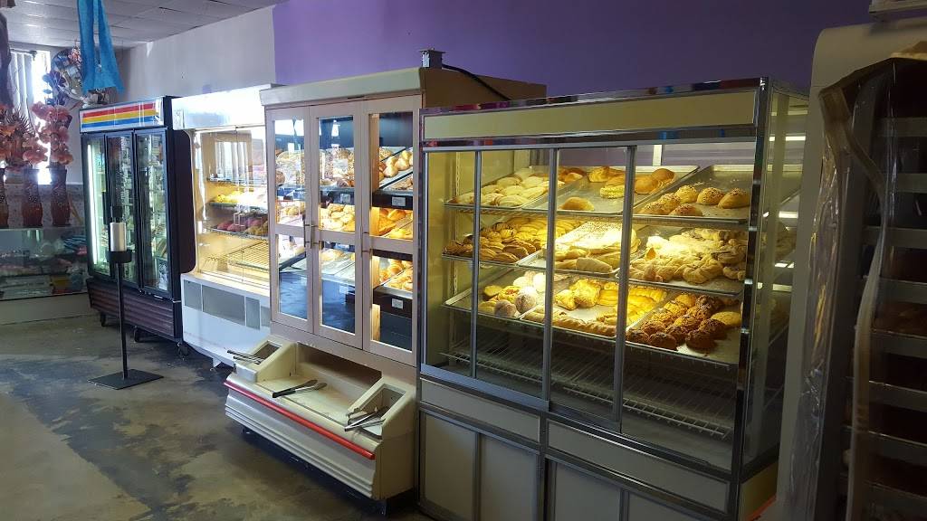 Azteca | restaurant | 148 Henderson Crossing Plaza, Hendersonville, NC 28792, USA | 8286988676 OR +1 828-698-8676