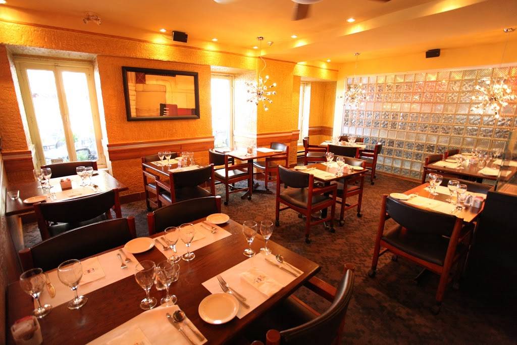 Restaurant Le Grand Café | restaurant | 690 Grande Allée E, Québec, QC G1R 2K5, Canada | 4185296237 OR +1 418-529-6237