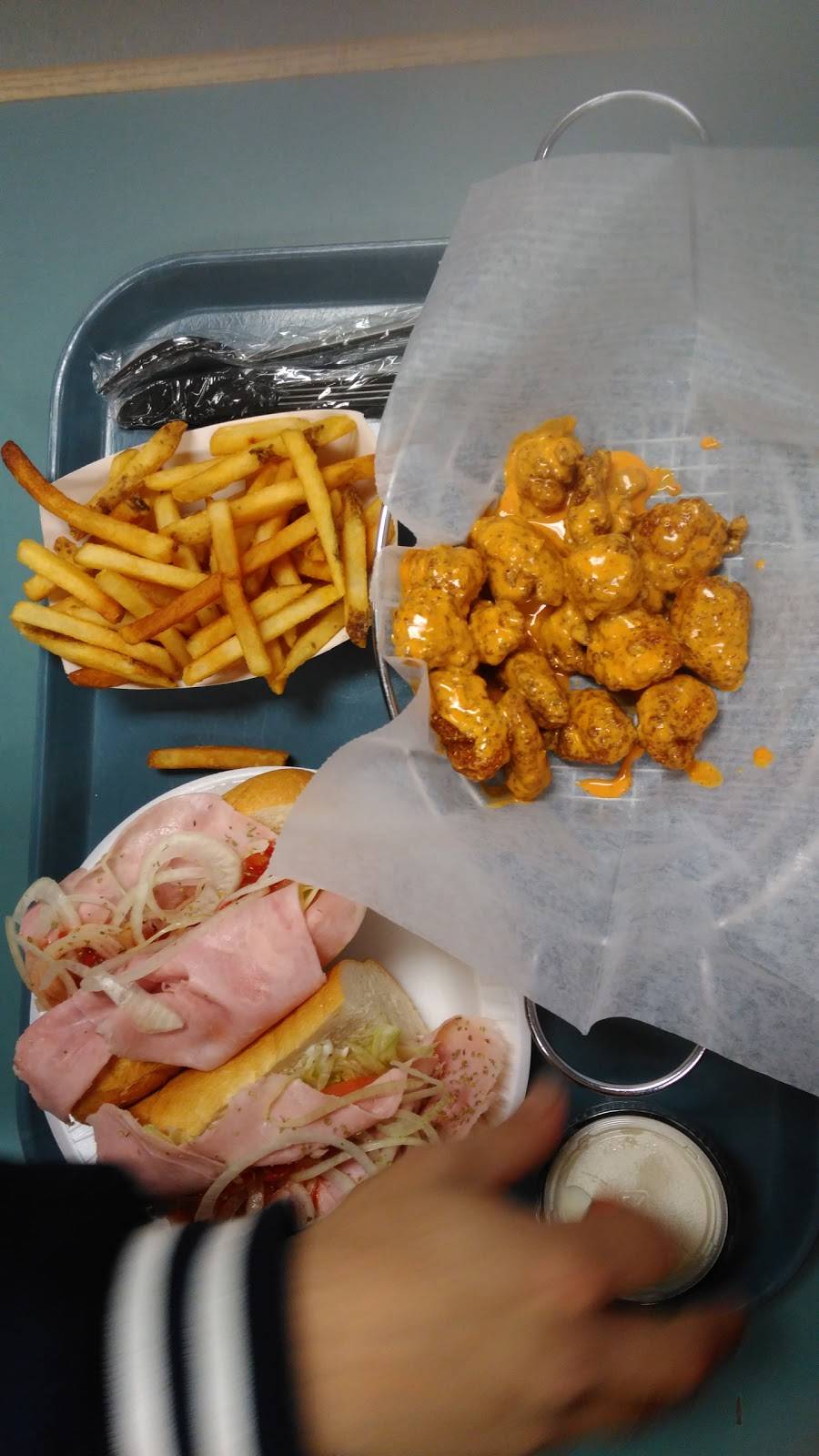 Slacks Hoagie Shack | meal takeaway | 2499 Aramingo Ave, Philadelphia, PA 19125, USA | 2154234020 OR +1 215-423-4020