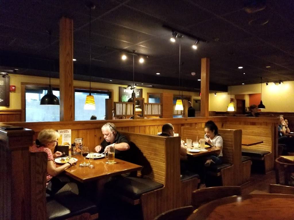 Outback Steakhouse | restaurant | 4910 Tamiami Trail N, Naples, FL 34103, USA | 2394347100 OR +1 239-434-7100