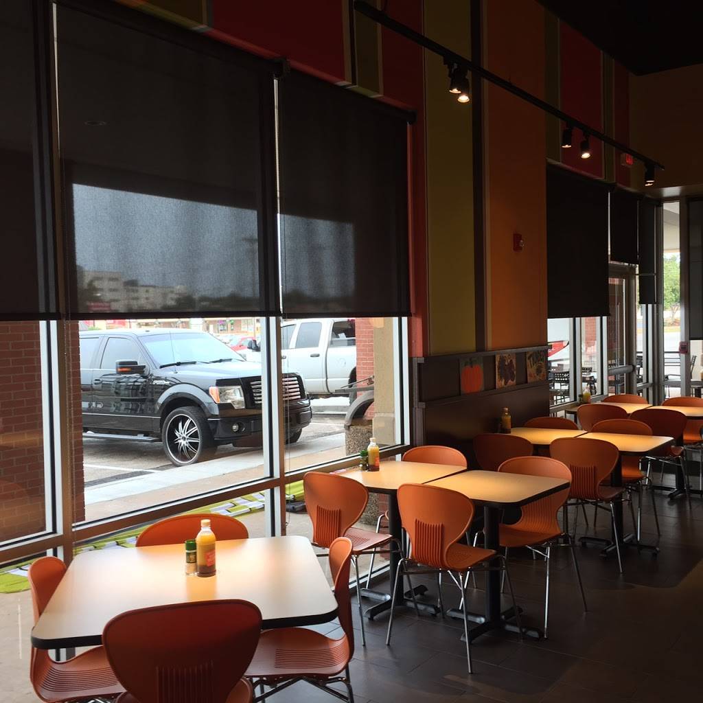 Zoës Kitchen | restaurant | 1700 E 2nd St, Edmond, OK 73034, USA | 4054715348 OR +1 405-471-5348