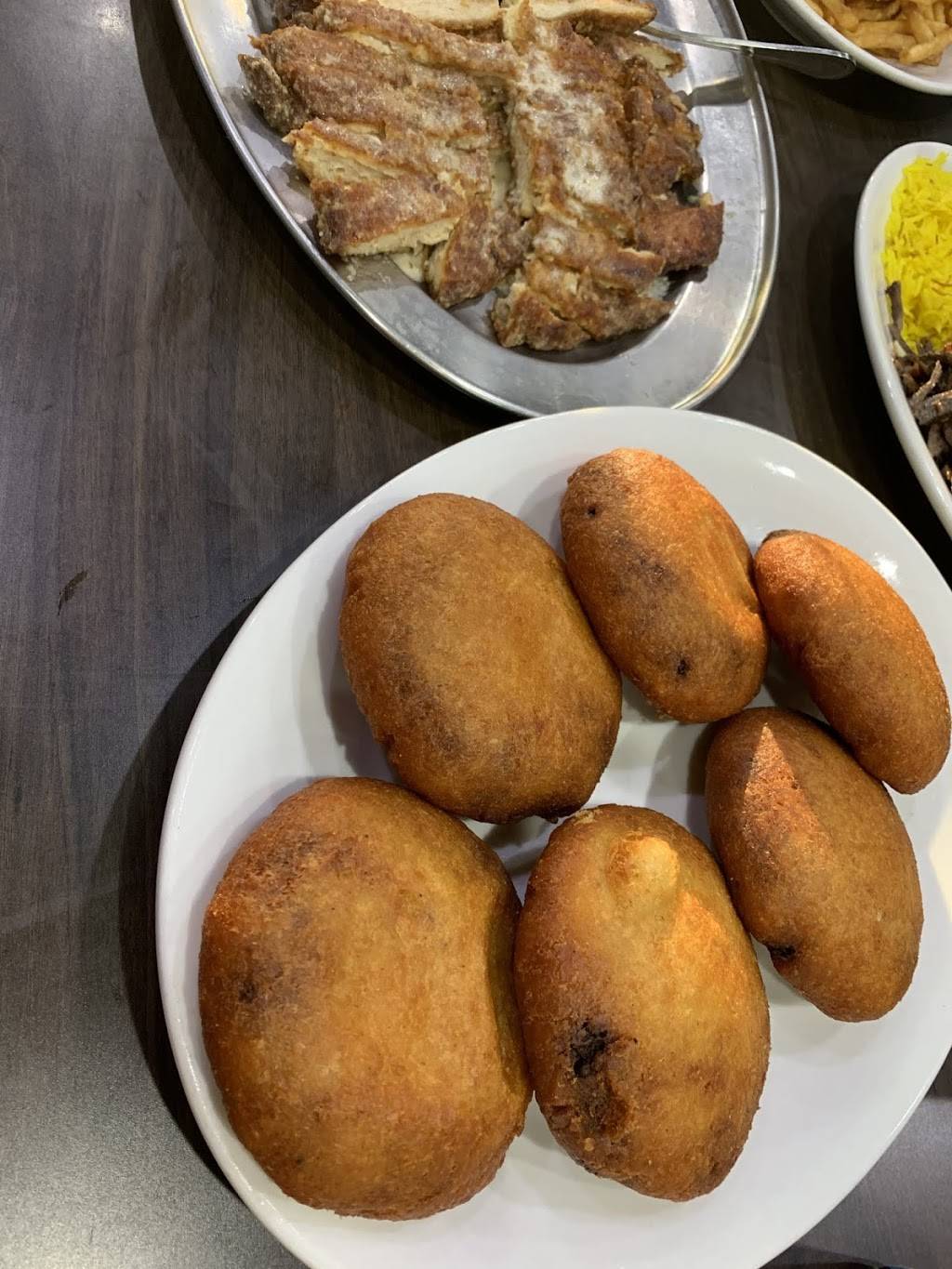 Majestic Grill | restaurant | 7425 Orchard Lake Rd, West Bloomfield Township, MI 48322, USA | 2485384300 OR +1 248-538-4300