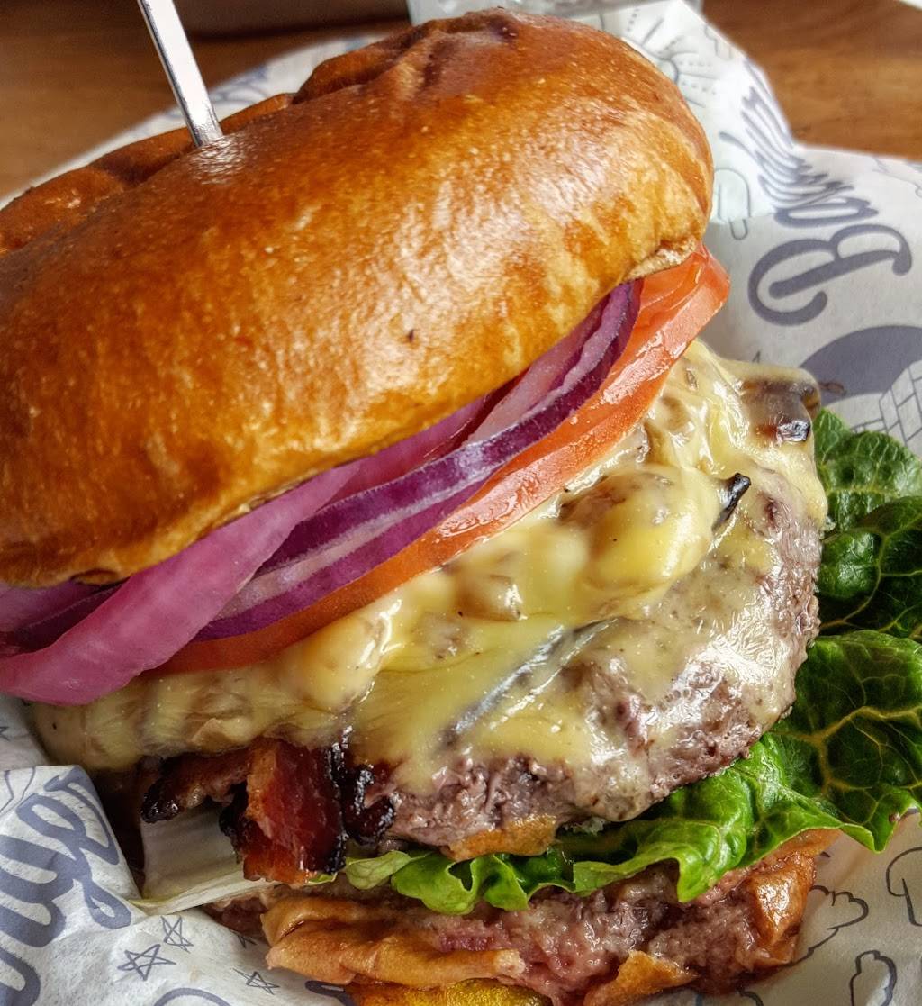 Bareburger | restaurant | 15 E Ridgewood Ave, Ridgewood, NJ 07450, USA | 2013454207 OR +1 201-345-4207