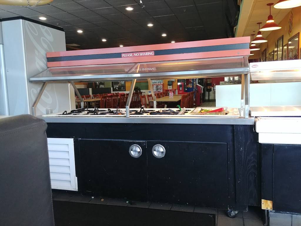 Hang Ten Pizza and Pasta | restaurant | 17020 Condit Rd, Morgan Hill, CA 95037, USA | 4087760555 OR +1 408-776-0555