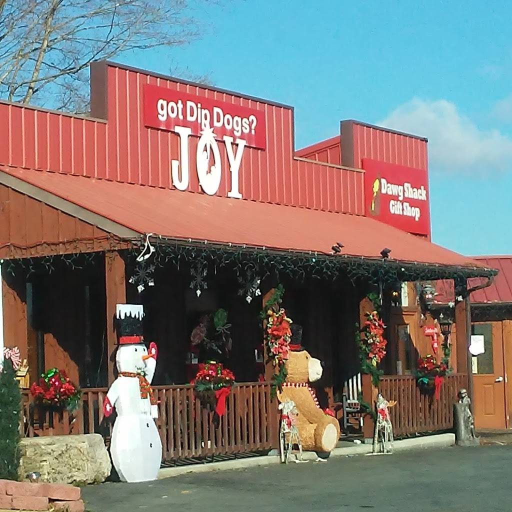 Dip Dog Stand | restaurant | 2035 Lee Hwy, Marion, VA 24354, USA | 2767832698 OR +1 276-783-2698