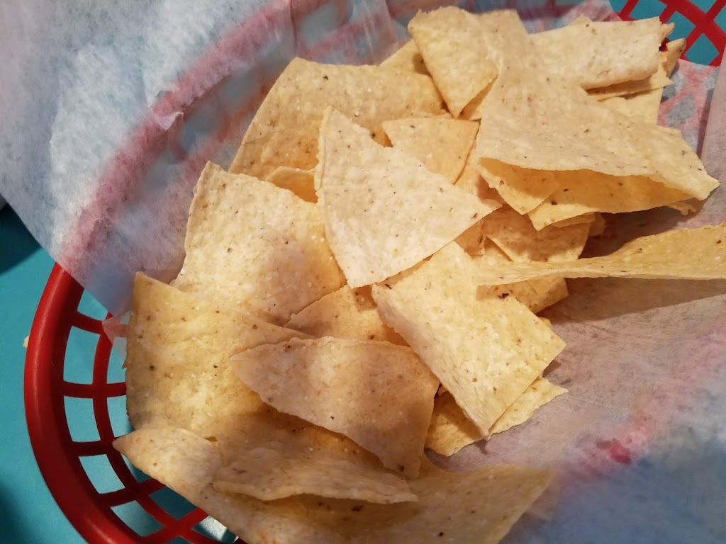 Martins Mexican Restaurant | restaurant | 410 N Wheeler St, Jasper, TX 75951, USA | 4093843365 OR +1 409-384-3365