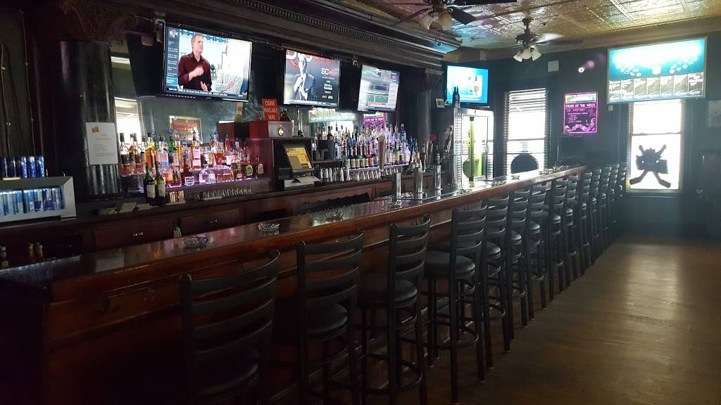 Volpes Sports Bar-Emmaus | restaurant | 501 Broad St, Emmaus, PA 18049, USA | 6109650311 OR +1 610-965-0311