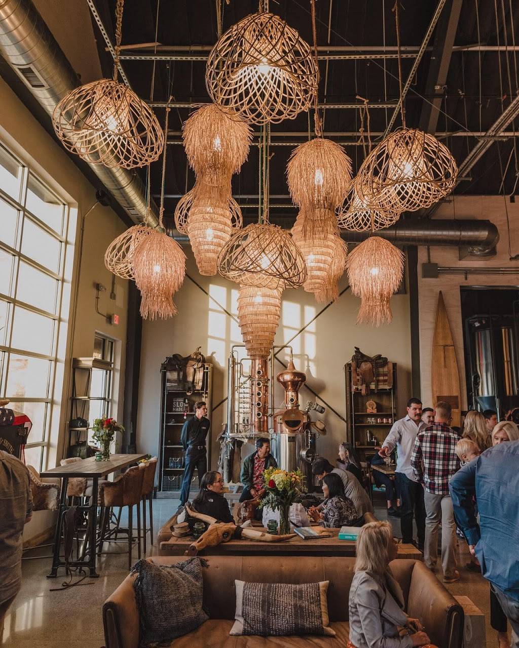 Rod & Hammer’s SLO Stills | restaurant | 855 Aerovista Pl, San Luis Obispo, CA 93401, USA | 8055431843 OR +1 805-543-1843