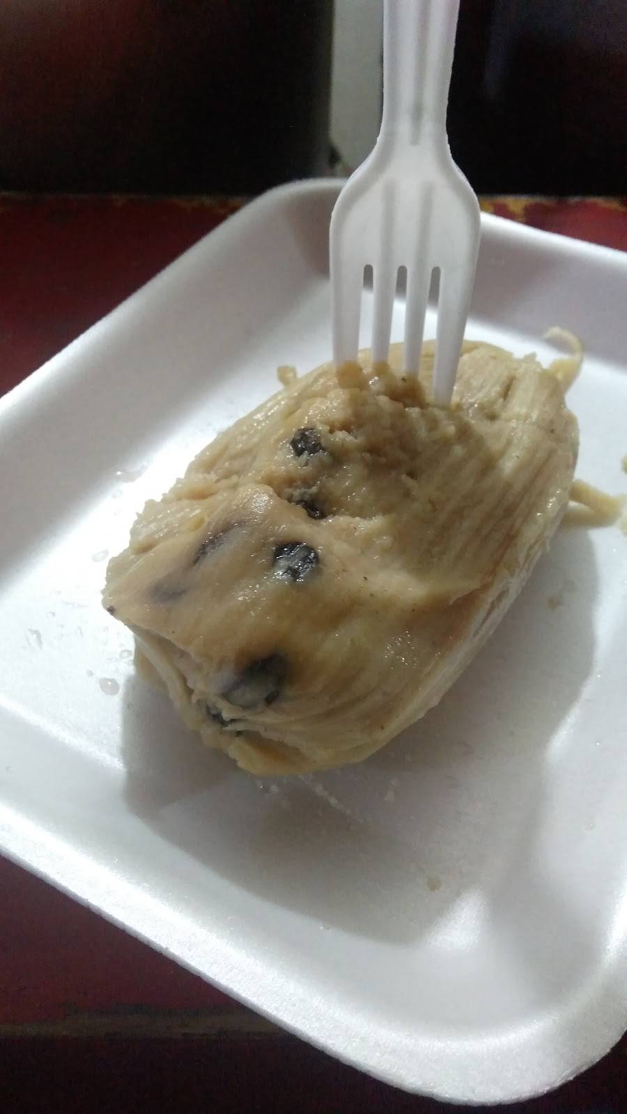 Tamales De La Abuela | restaurant | 22800, Calle Ambar 300, Zona Centro, 22800 Ensenada, B.C., Mexico | 016461876471 OR +52 646 187 6471