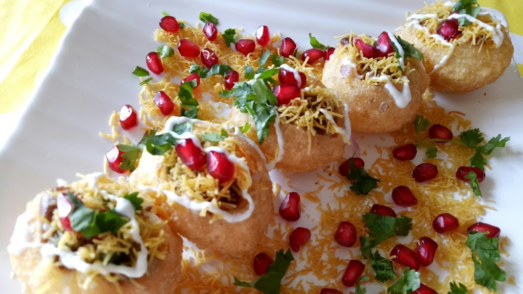 Bomys Authentic Indian Food and Groceries | restaurant | 1403 E Winona Ave, Warsaw, IN 46580, USA | 5743852669 OR +1 574-385-2669