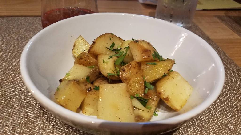 Taverna Novo | restaurant | 62 Beekman St, Saratoga Springs, NY 12866, USA | 5188861680 OR +1 518-886-1680