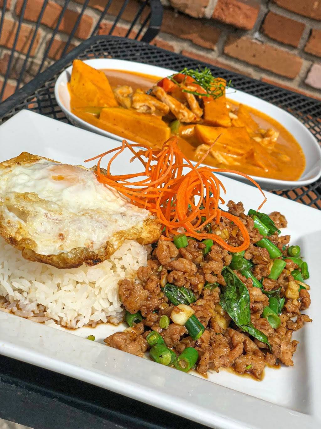 Rice and Noodle | restaurant | 15608 Ventura Blvd #3129, Encino, CA 91436, USA | 8187834204 OR +1 818-783-4204