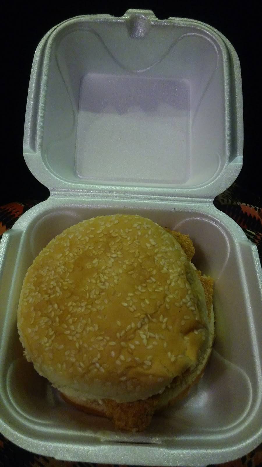 Captain JJ Fish & Chicken | restaurant | 2447 Poplar Ave, Memphis, TN 38112, USA | 9012447242 OR +1 901-244-7242