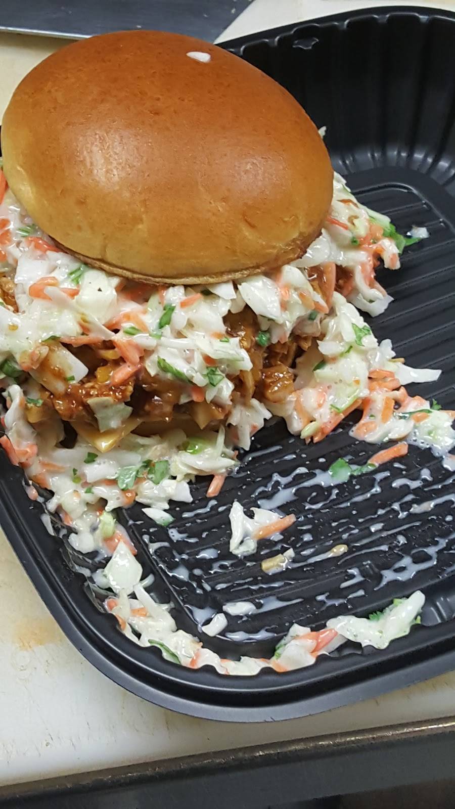 Applebees Grill + Bar | restaurant | 1440 E Main St, Wytheville, VA 24382, USA | 2762234404 OR +1 276-223-4404