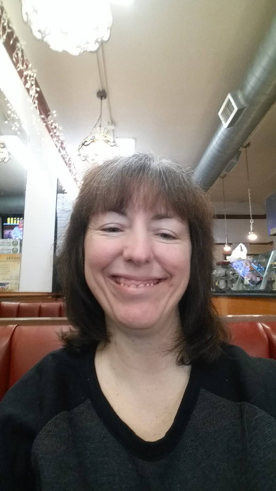 7 Stars Restaurant | cafe | 132-9 14th Ave, College Point, NY 11356, USA | 7187476898 OR +1 718-747-6898