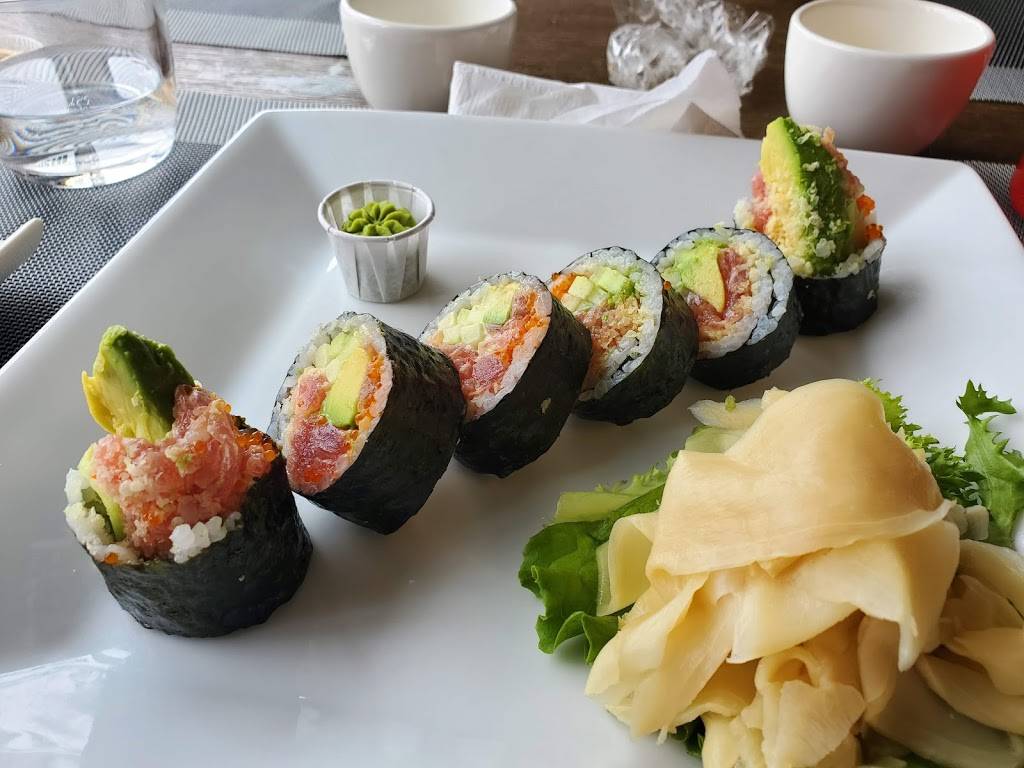 NirVana Sushi et Plus | restaurant | 2500 Rue des Nations, Saint-Laurent, QC H4R 3J9, Canada | 5144395099 OR +1 514-439-5099