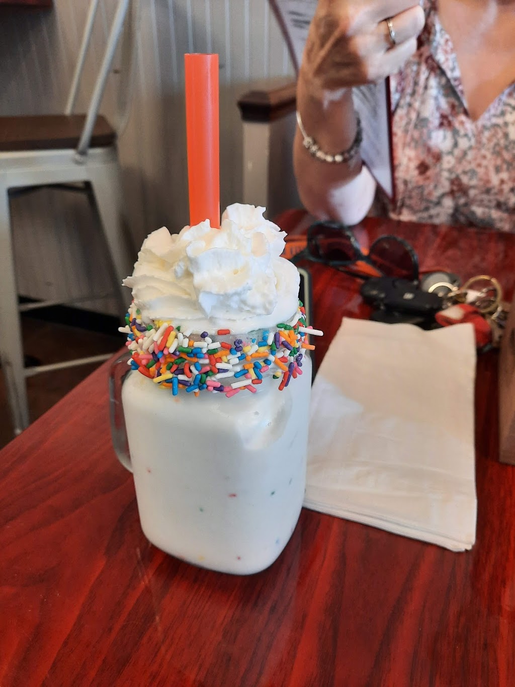 Hammys Burgers and Shakes | restaurant | 19266 Coastal Hwy, Rehoboth Beach, DE 19971, USA | 3022125111 OR +1 302-212-5111