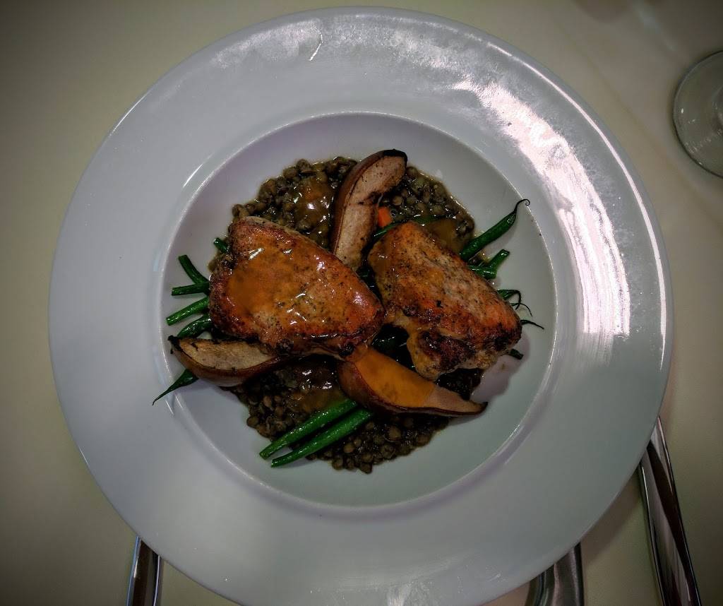 Sikia | restaurant | 740 W 63rd St, Chicago, IL 60621, USA | 7736025200 OR +1 773-602-5200