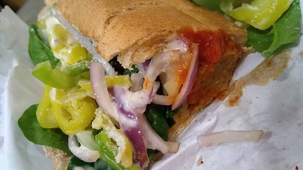 Subway Restaurants | restaurant | 6912 W Military Dr, San Antonio, TX 78227, USA | 2106735670 OR +1 210-673-5670