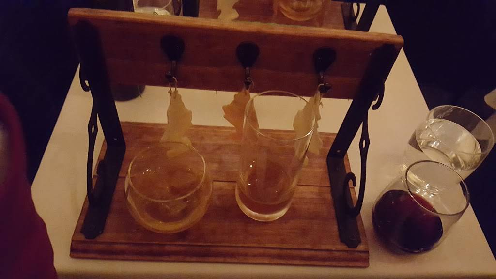 Schwa Restaurant | restaurant | 1466 N Ashland Ave, Chicago, IL 60622, USA | 7732521466 OR +1 773-252-1466