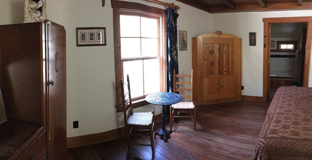 Hibiscus Coffee & Guesthouse | cafe | 85 Defuniak St, Santa Rosa Beach, FL 32459, USA | 8502312733 OR +1 850-231-2733