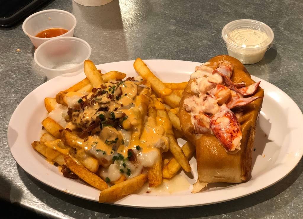 Slapfish | restaurant | Level M1, Ballston Quarters, 671 N Glebe Rd Suite # 1274, Arlington, VA 22203, USA | 5713124610 OR +1 571-312-4610