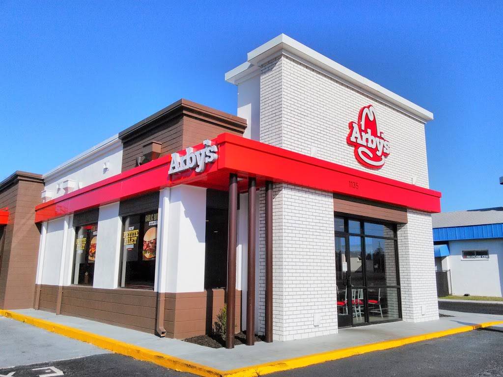Arbys | restaurant | 1135 Commercial Way, Spring Hill, FL 34606, USA | 3528357385 OR +1 352-835-7385