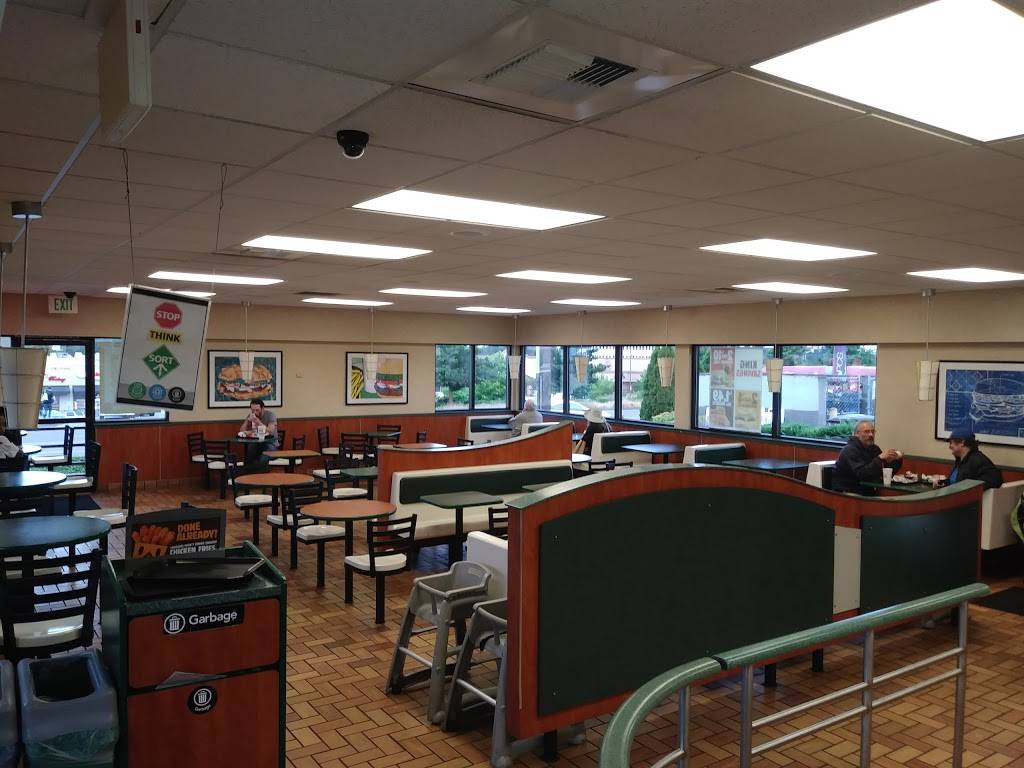 Burger King | restaurant | 13241 Aurora Ave N, Seattle, WA 98133, USA | 2063612571 OR +1 206-361-2571