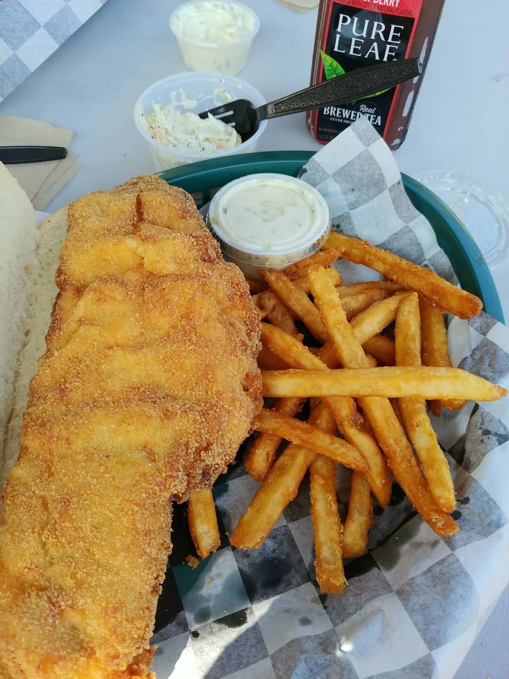 The Pies Guys Pizzeria & Fish Fry | restaurant | 6 Baylis St, Oswego, NY 13126, USA | 3153430533 OR +1 315-343-0533