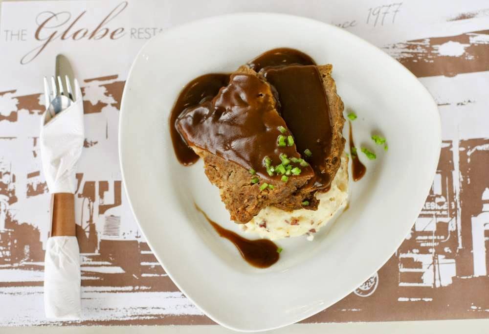 Globe Restaurant | restaurant | 6965 Truck World Blvd, Hubbard, OH 44425, USA | 3305349725 OR +1 330-534-9725