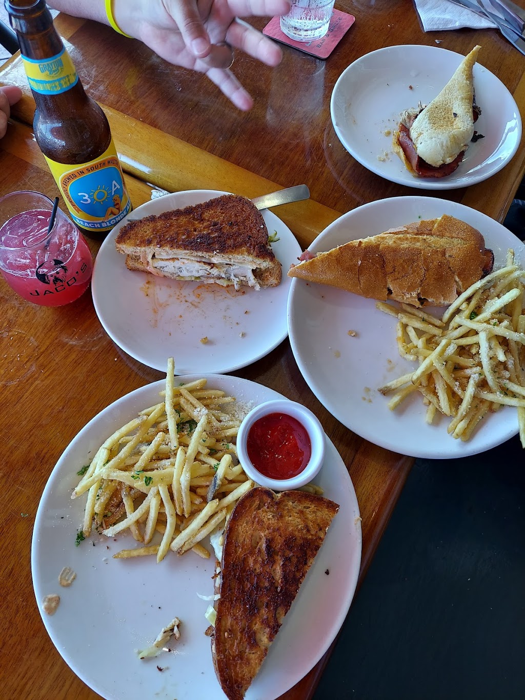 Jacos Bayfront Bar & Grille | restaurant | 997 S Palafox St, Pensacola, FL 32502, USA | 8504325226 OR +1 850-432-5226