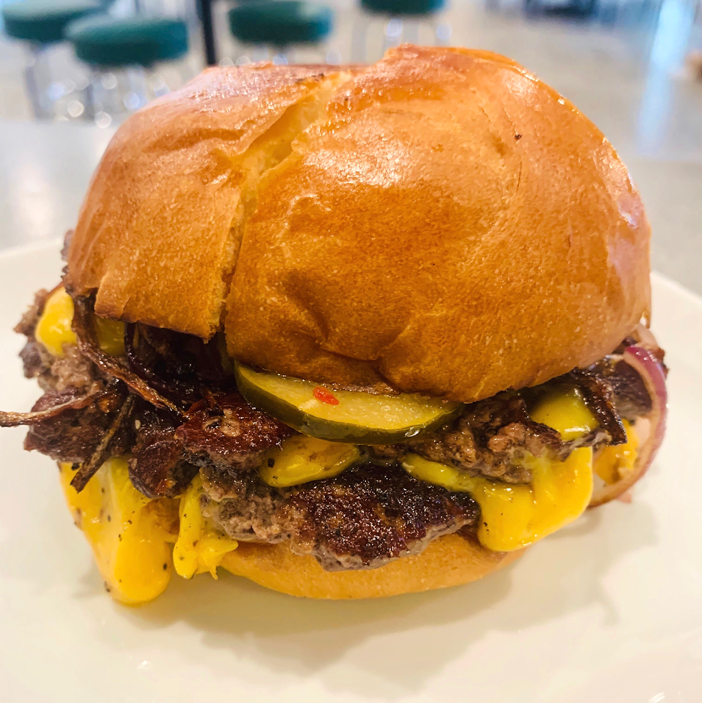 Porch | restaurant | 2 Dexter Ave, Mountain Brook, AL 35213, USA | 2057392083 OR +1 205-739-2083