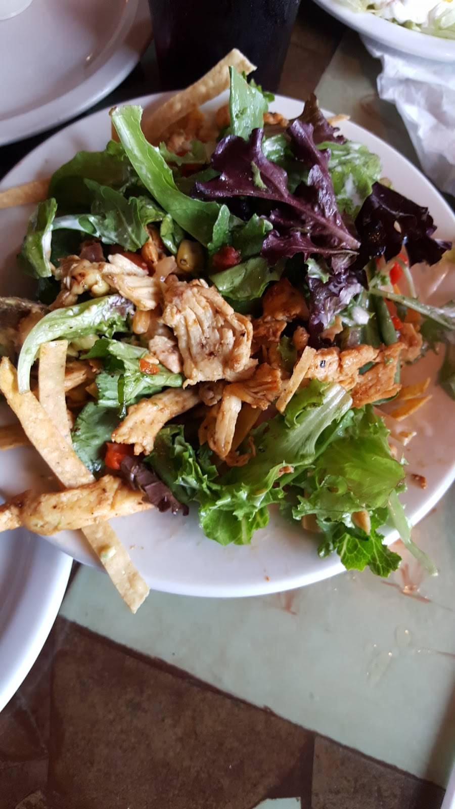 El Vaquero Mexican Restaurant | restaurant | 3230 Olentangy River Rd, Columbus, OH 43202, USA | 6142610900 OR +1 614-261-0900