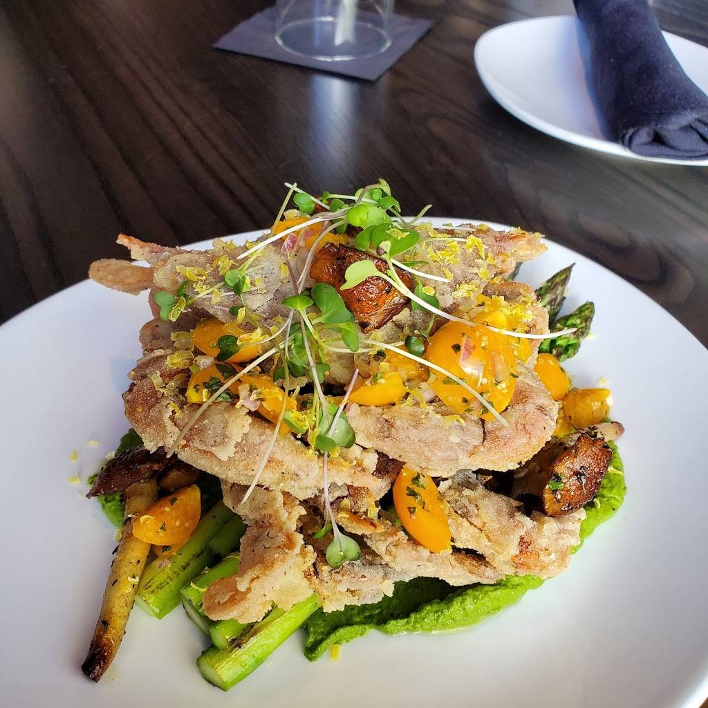 Hendrix Restaurant | restaurant | 1649 Main St, Columbia, SC 29201, USA | 8038345132 OR +1 803-834-5132