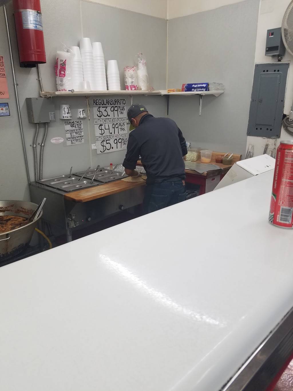 Dunagans Market | restaurant | 11913 Bartlett Ave, Adelanto, CA 92301, USA | 7602465751 OR +1 760-246-5751