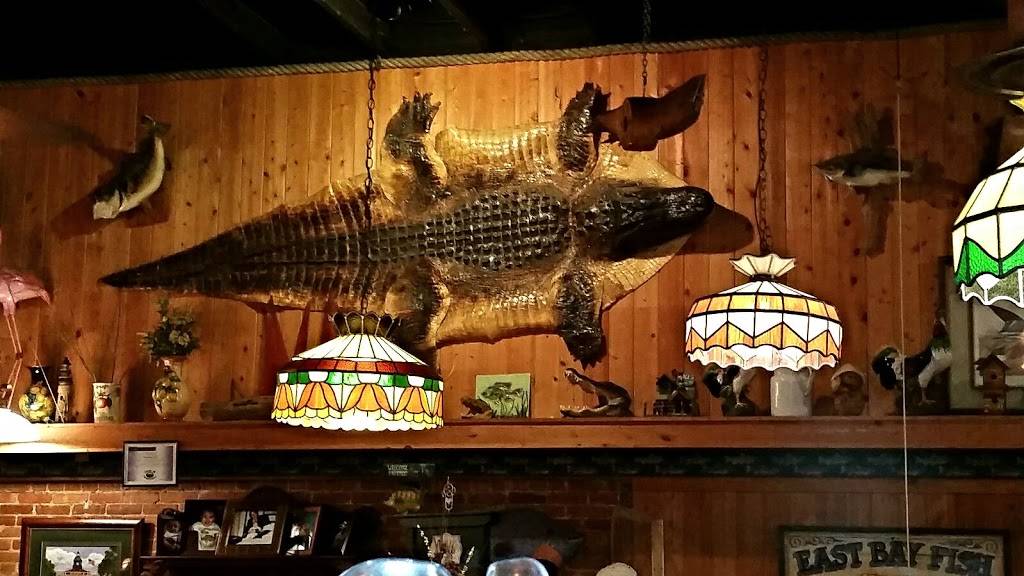 Stumpknockers Restaurants | restaurant | 110 W Main St, Inverness, FL 34450, USA | 3527262212 OR +1 352-726-2212