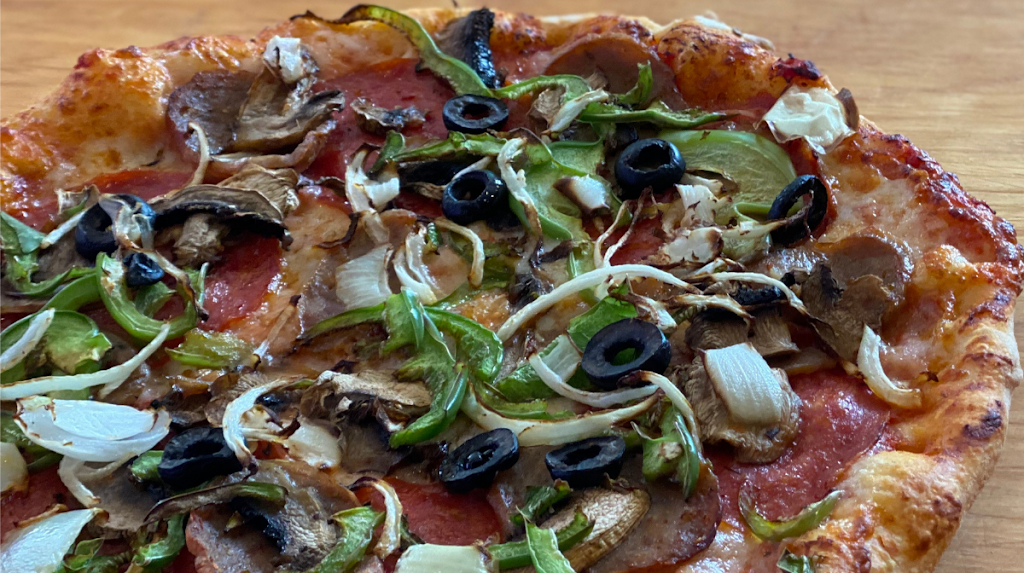 Mattenga’s Pizzeria SEA WORLD | restaurant | 10222 Military Dr W #111, San Antonio, TX 78251, USA | 2104740045 OR +1 210-474-0045