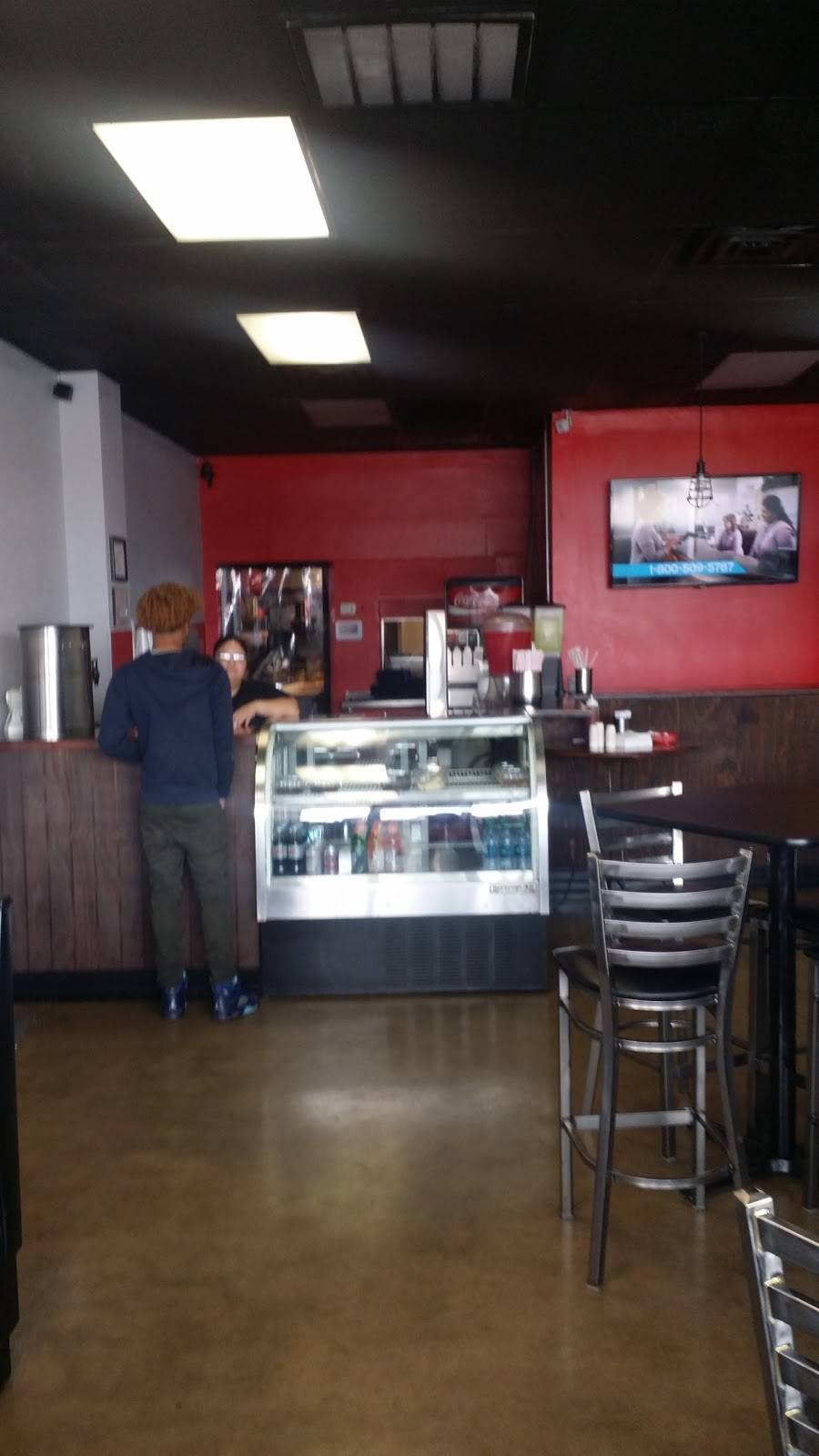 WINGS-N-RINGS | restaurant | 111 S Cedar Ridge Dr #113, Duncanville, TX 75116, USA | 9722833366 OR +1 972-283-3366