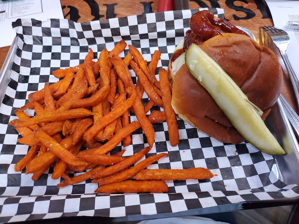 Whiskey Roads | restaurant | 2290 W Ina Rd, Tucson, AZ 85741, USA | 5202190134 OR +1 520-219-0134