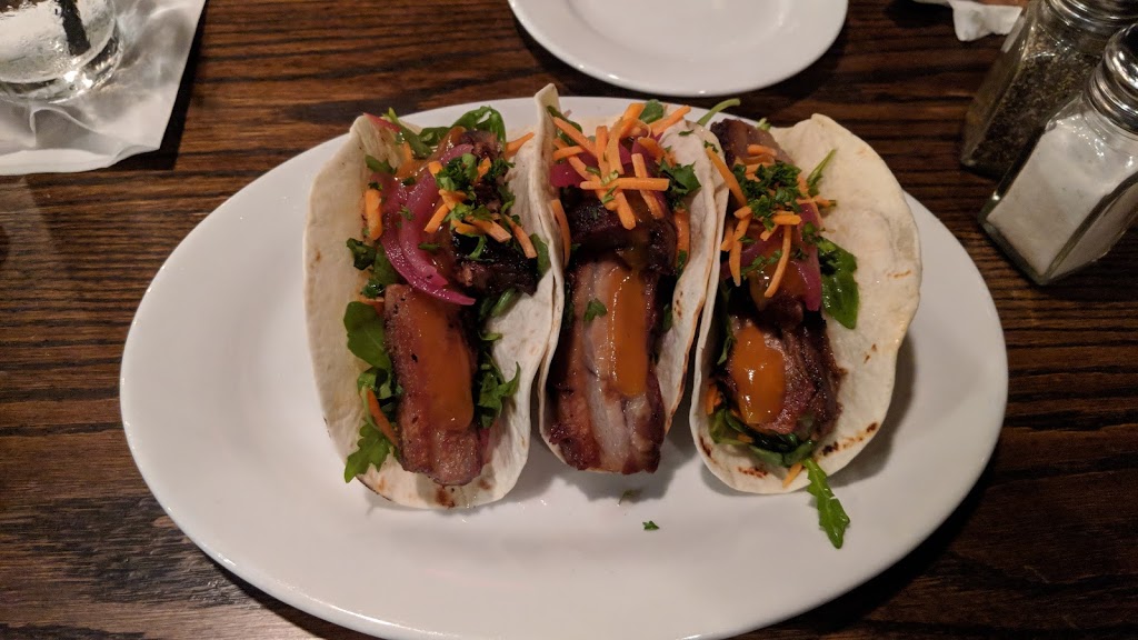 The Corner Bar | restaurant | 2016 Ayrsley Town Blvd a1, Charlotte, NC 28273, USA | 7049106232 OR +1 704-910-6232