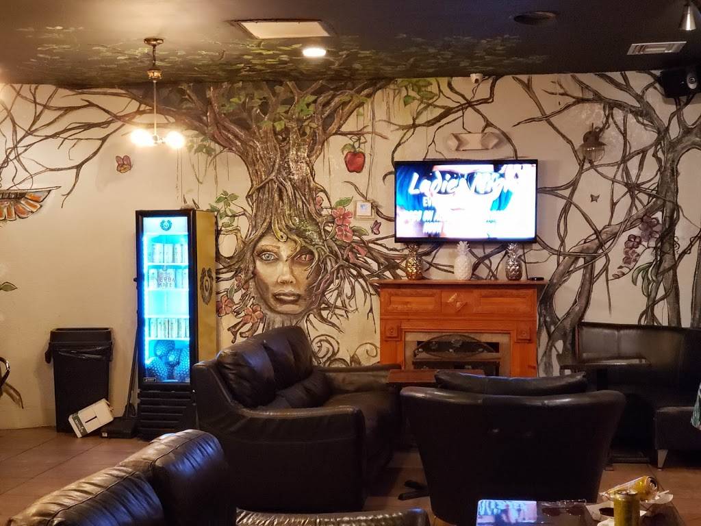 Roots Miami Kava Bar & Vegan Eatery | restaurant | 4400 NW 2nd Ave, Miami, FL 33127, USA | 7867735139 OR +1 786-773-5139