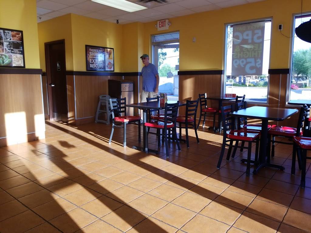 Churchs Chicken | restaurant | 7410 W Cactus Rd, Peoria, AZ 85381, USA | 6234866652 OR +1 623-486-6652