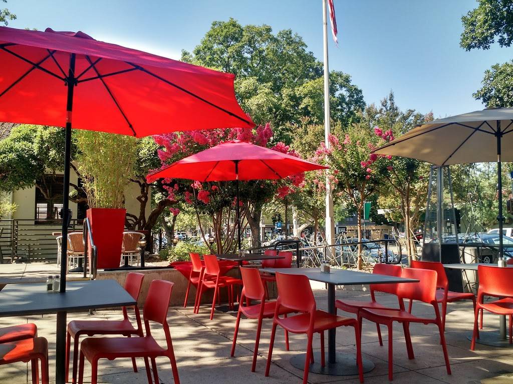 Bistro 33 | Davis | restaurant | 226 F St, Davis, CA 95616, USA | 5307564556 OR +1 530-756-4556