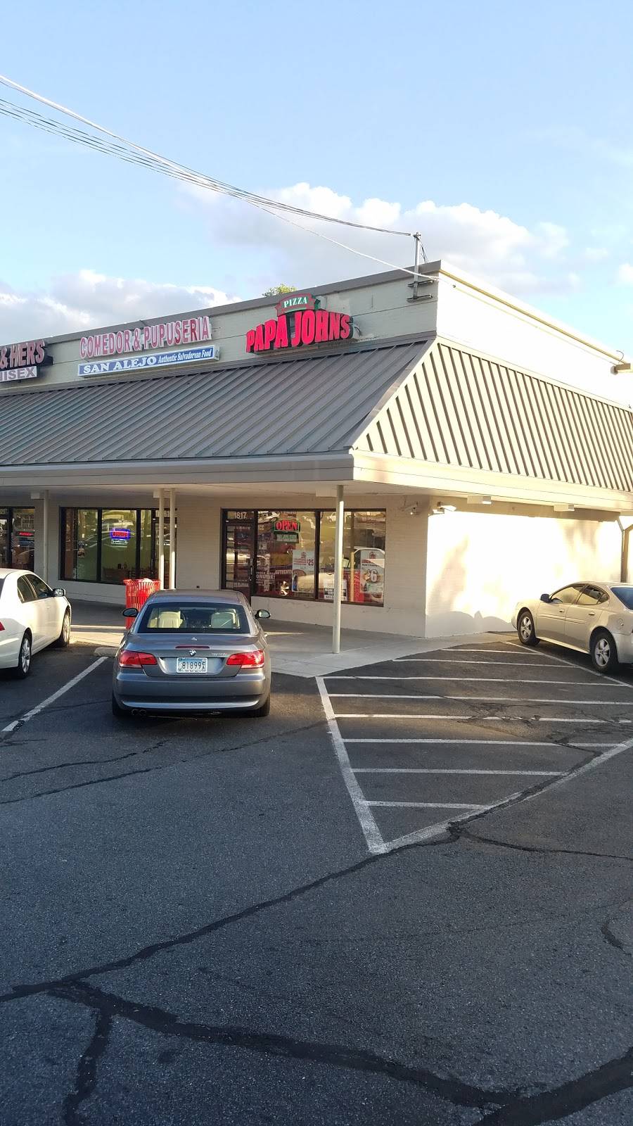 Papa Johns Pizza | restaurant | 1817 East-West Hwy, Hyattsville, MD 20783, USA | 3014221717 OR +1 301-422-1717