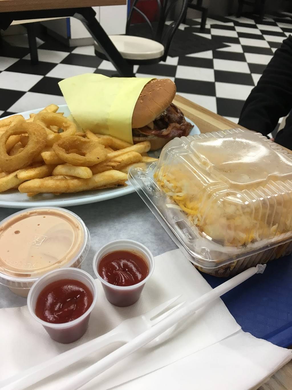 Andys | restaurant | 6700 S Central Ave, Los Angeles, CA 90001, USA | 3235372240 OR +1 323-537-2240