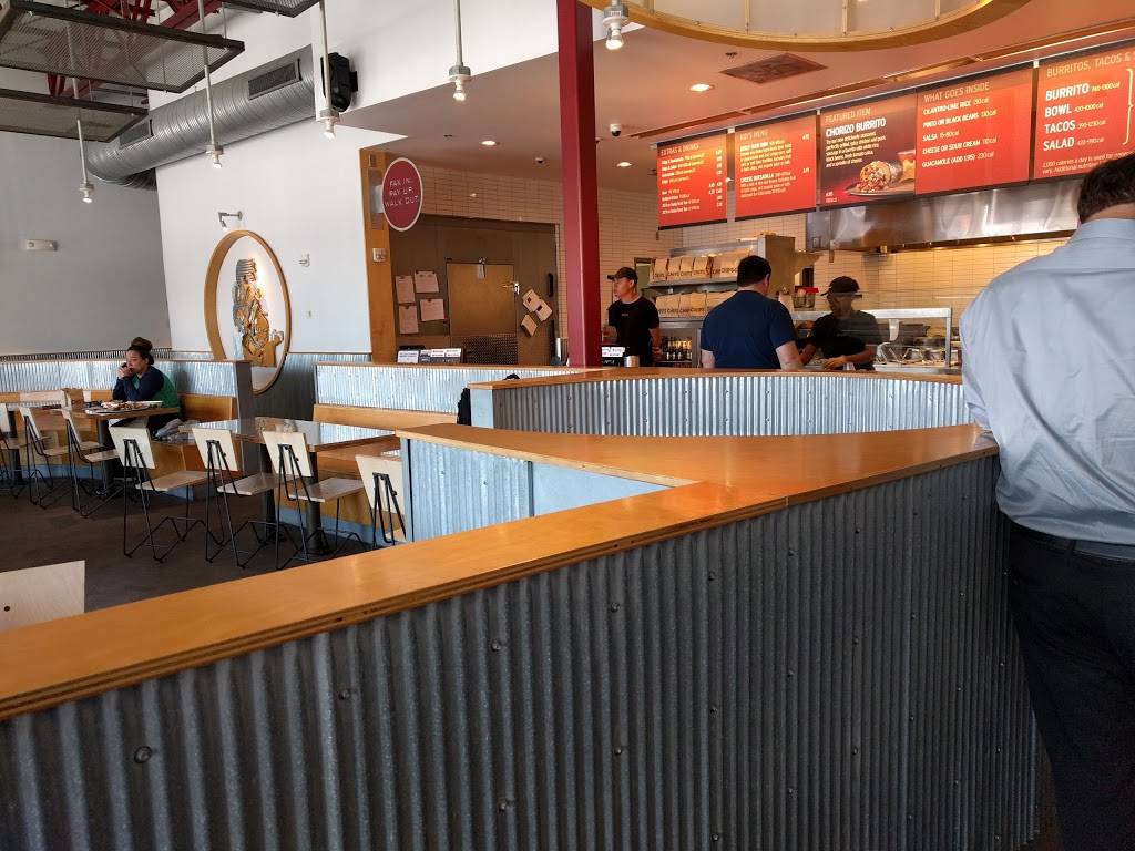 Chipotle Mexican Grill | restaurant | 300 Constitution Dr Ste 103, Virginia Beach, VA 23462, USA | 7576719460 OR +1 757-671-9460