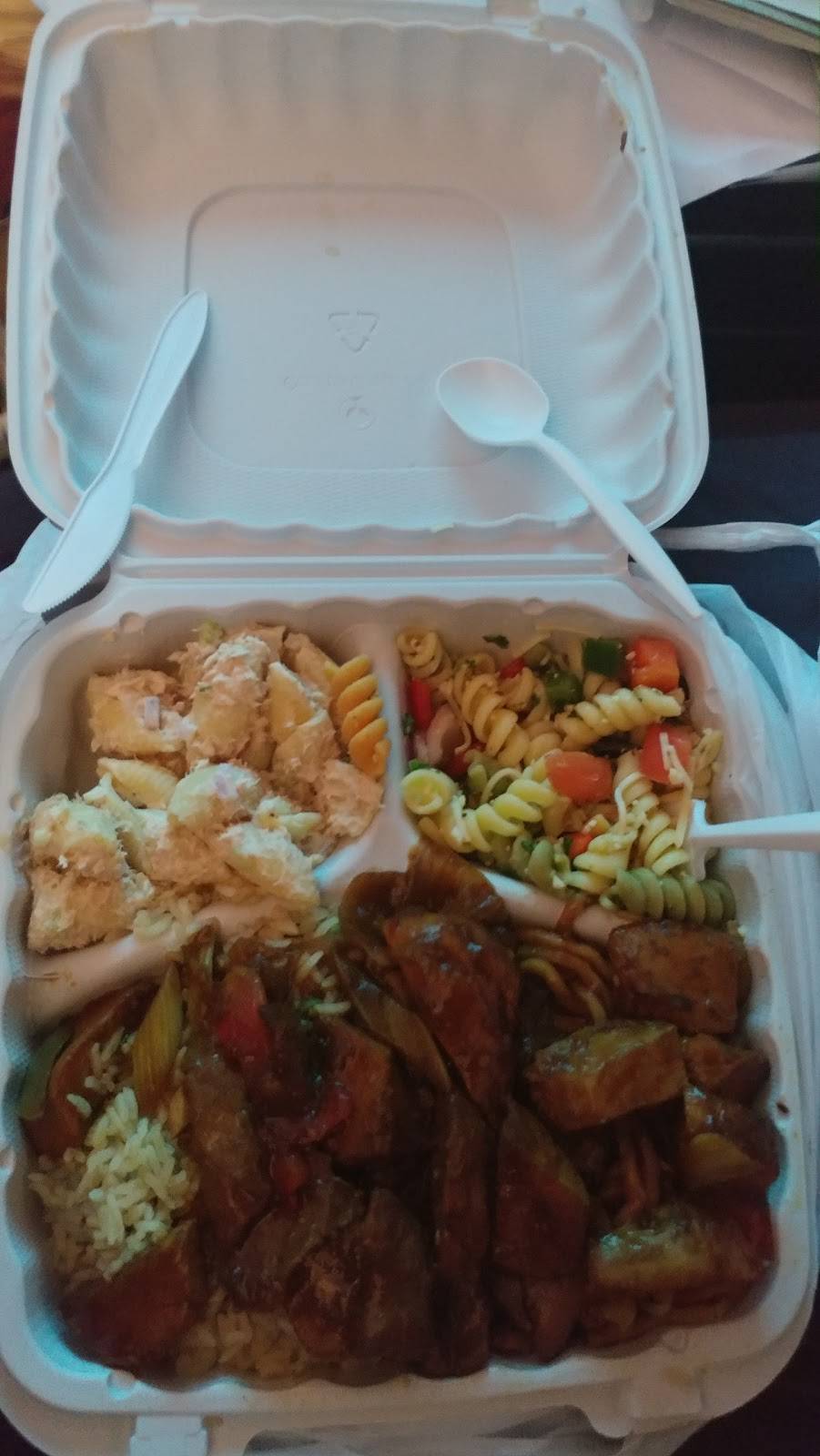 Kafe Kosmos | meal takeaway | 8201 Corporate Dr, Hyattsville, MD 20785, USA | 3014592935 OR +1 301-459-2935